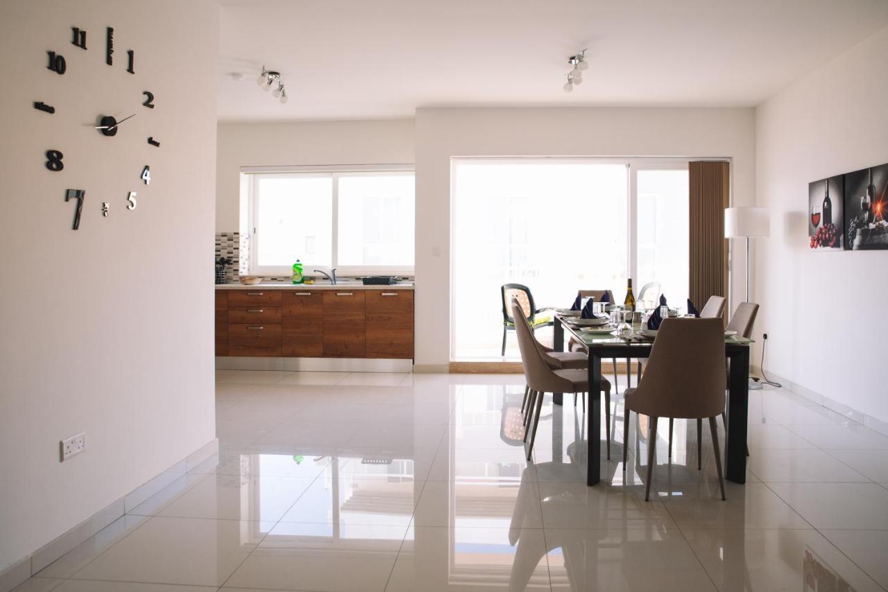 Modern 3 Bedroom With Ac Apartment Żabbar 外观 照片